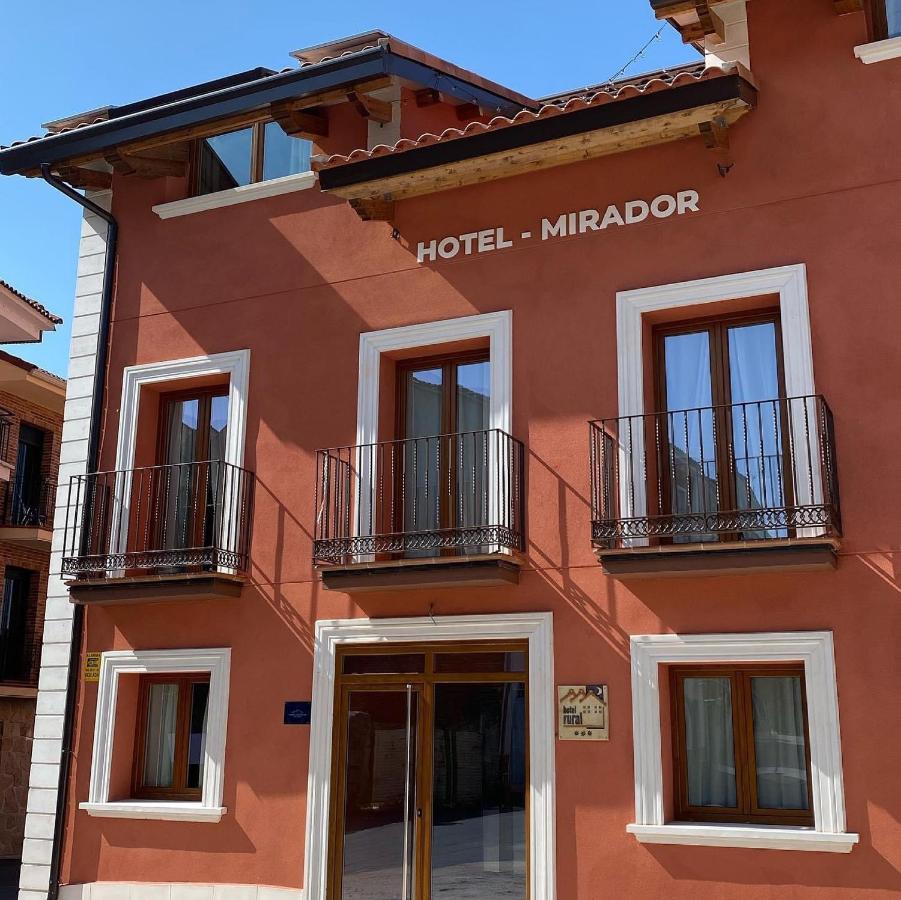 Hotel Camino De Las Estrellas Serranillos Eksteriør billede